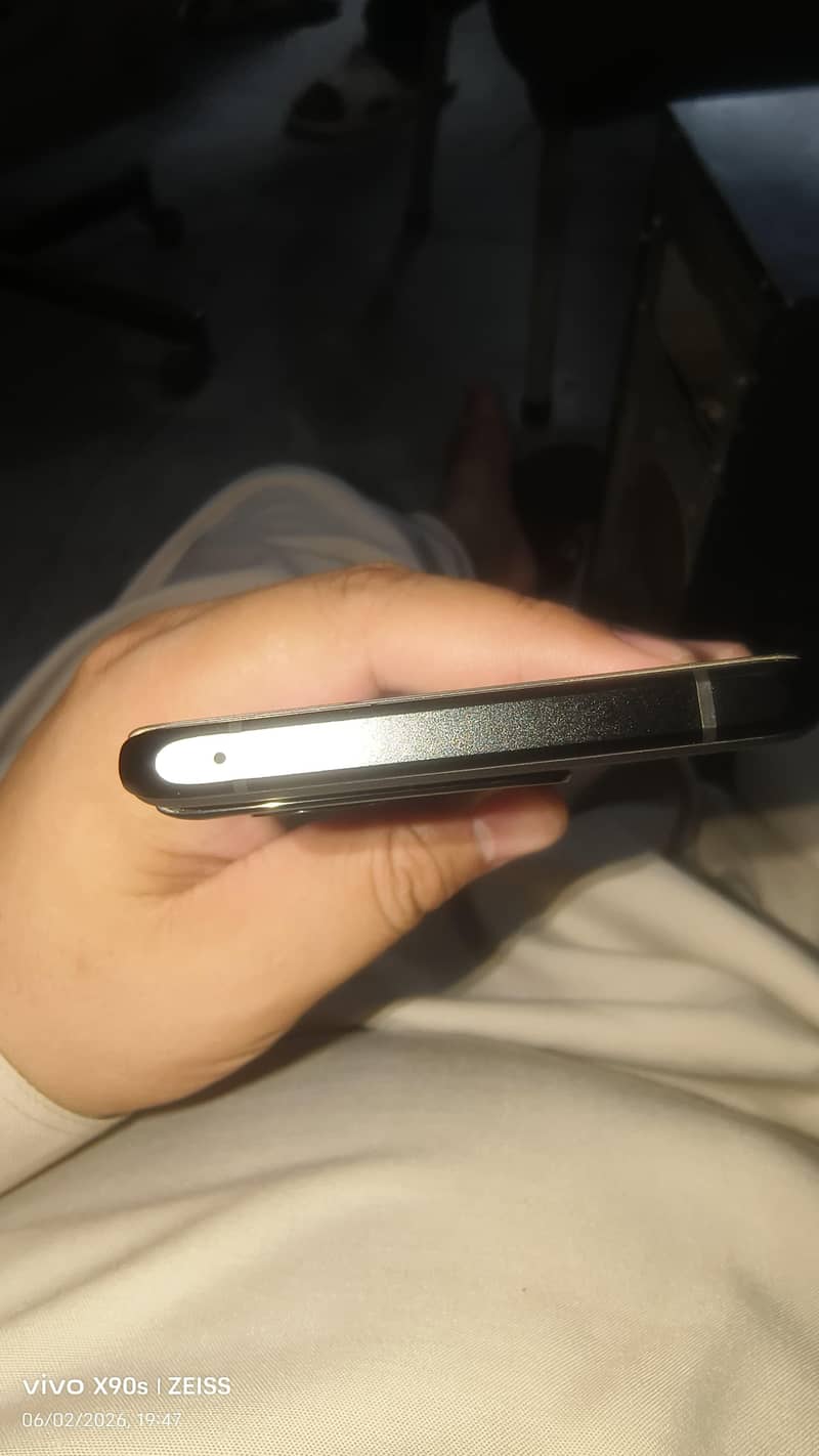 One Plus 10 Pro 1