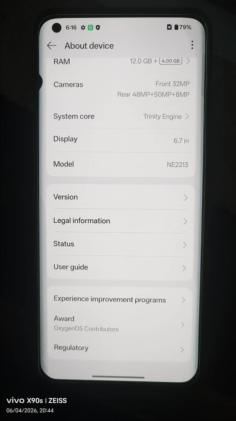 One Plus 10 Pro 6