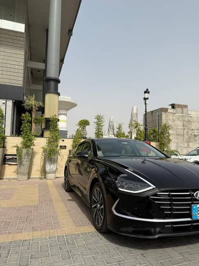 Hyundai Sonata 2.5 2022 I Islamabad resistered