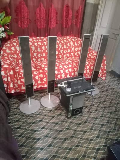 Sony 5.1 channel DVD home theatre system