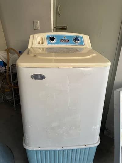 Good Condition Plastic Body Washig Machine