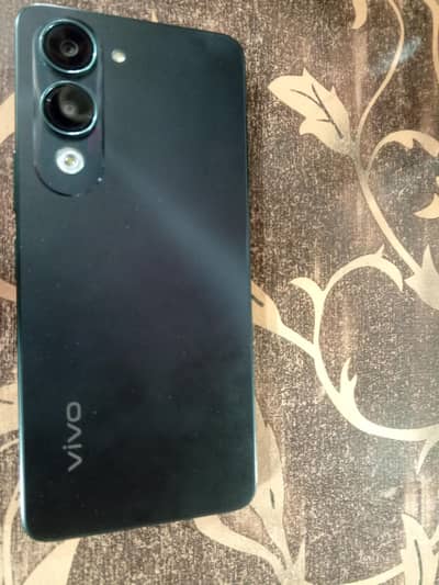 vivo y04