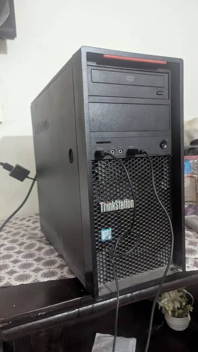 Lenovo ThinkStation P410 Workstation
