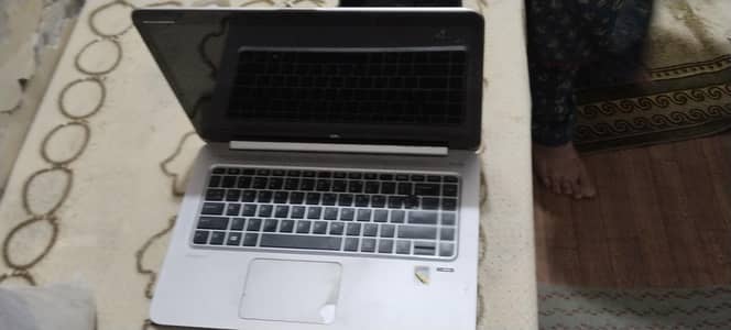 HP ELITEBOOK G3 6TH Gen  1040