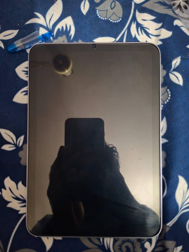 Apple iPad Mini 7 Brand New | Only 7 Days Used 1