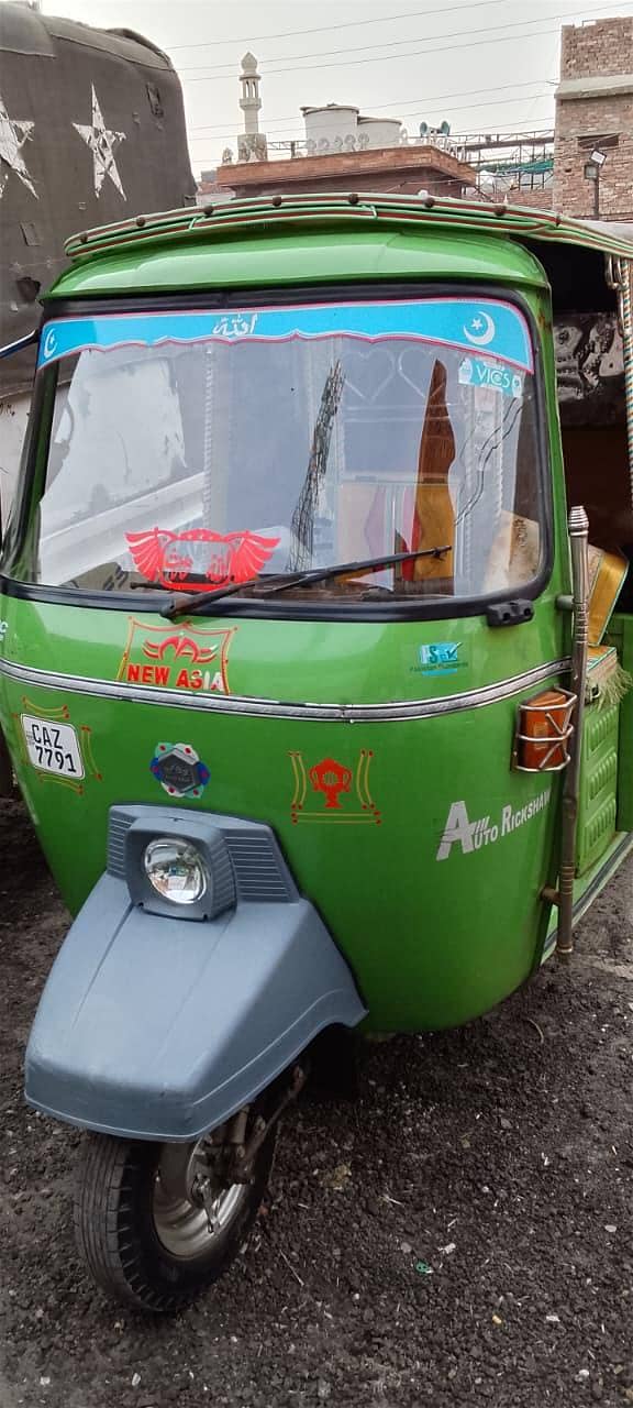 Auto rickshaw 2