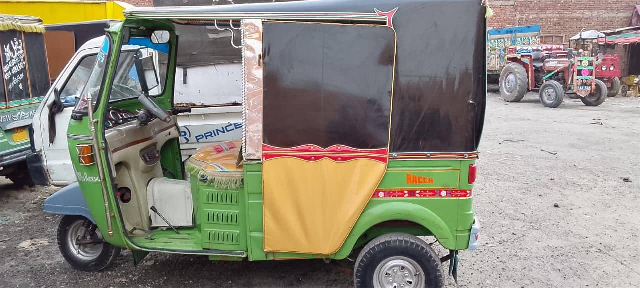 Auto rickshaw 7