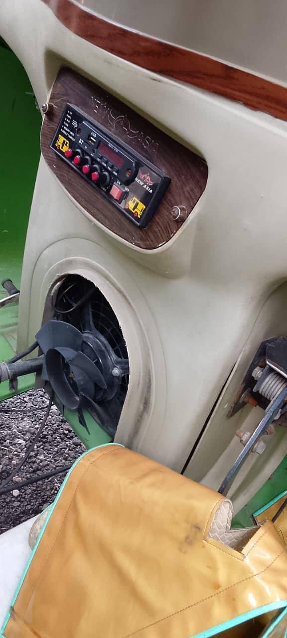 Auto rickshaw 12