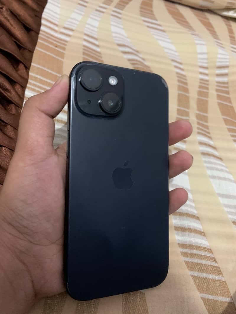 Apple iPhone 15 5