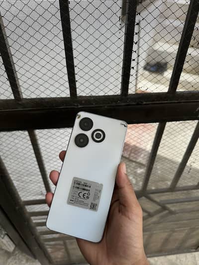 Infinix smart 8