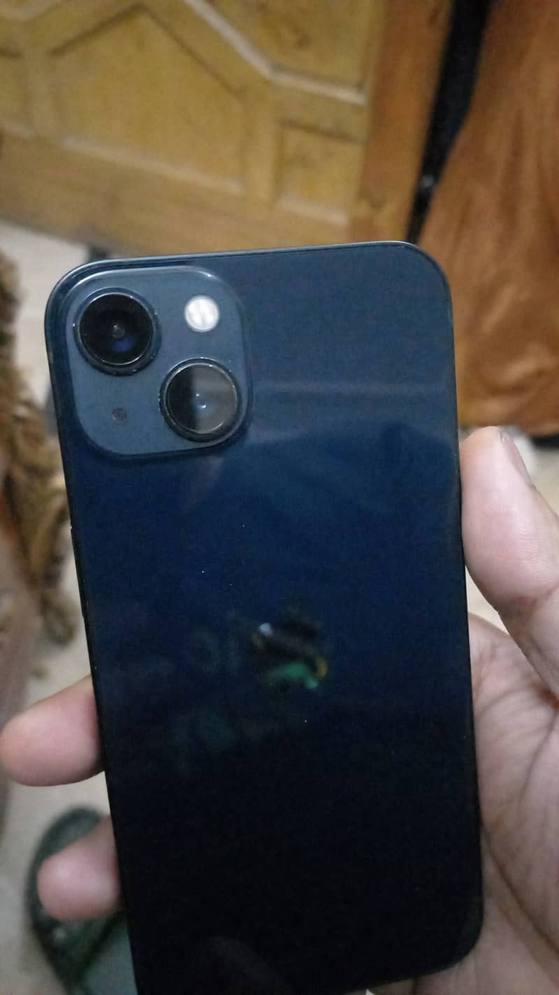 Apple iPhone 13 0