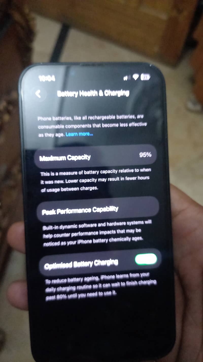 Apple iPhone 13 2
