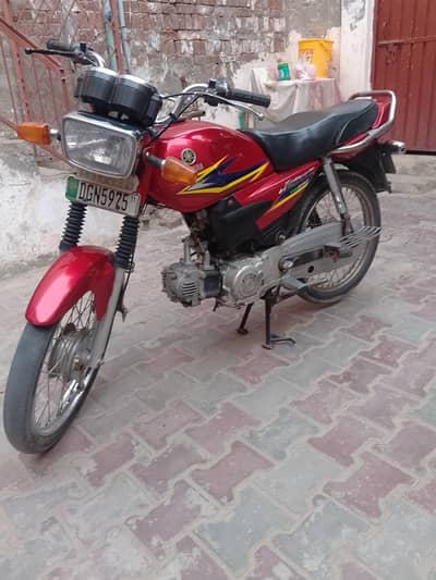 YAMAHA JUNOON
