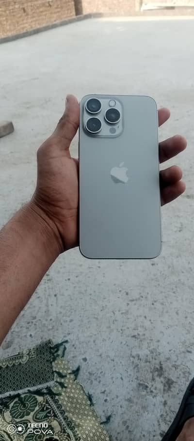 Apple iPhone 15 Pro Max