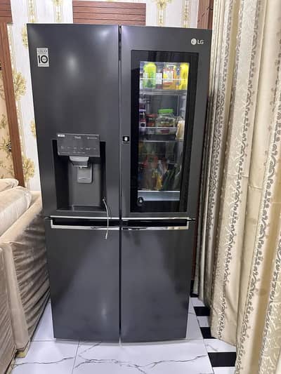 LG InstaView Door-in-Door Refrigerator (Black Steel) – Budget Friendl