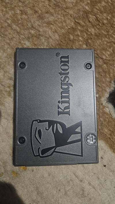 Original new condition Kingston SSD a400 960gb