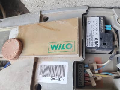Wilo Stratos 1.25x3-35 High-Efficiency Circulation Pump - Complete Set