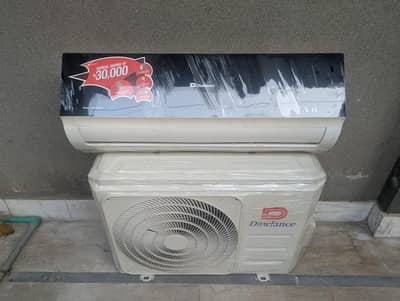 Dawlance DC inverter  1 ton all okay good Call/0321/8888/564