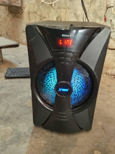 Xtreme speakers and subwoofers condition 10/10