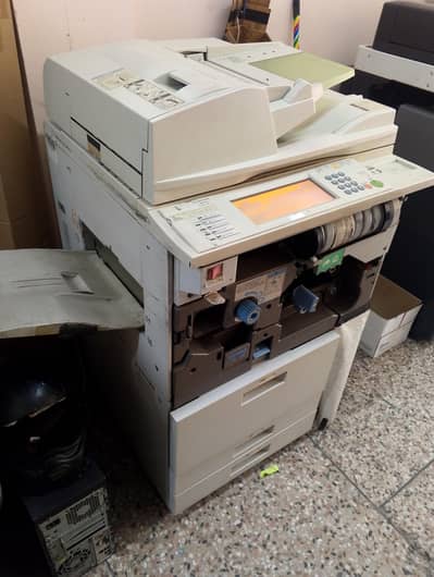 Ricoh 1075