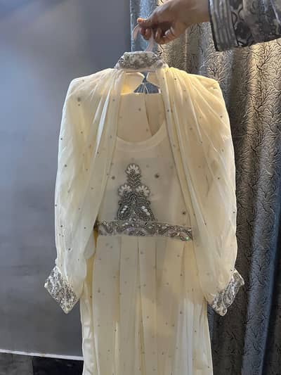 Ready to wear suit condition 10/10 no any brand Local