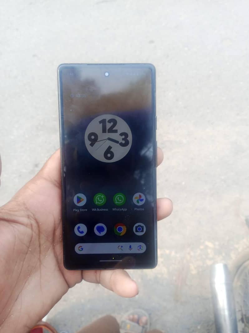 Google Pixel 6a 1