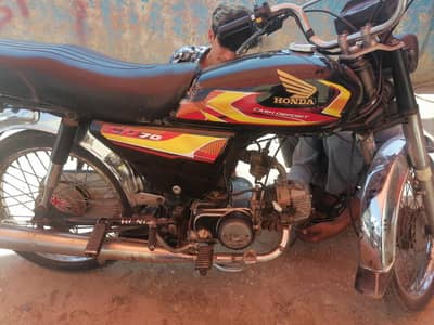 honda 70 2013 model in good condition