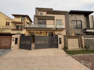 10 Marla Designers House For Sale In Central Park Housing Scheme Lahore