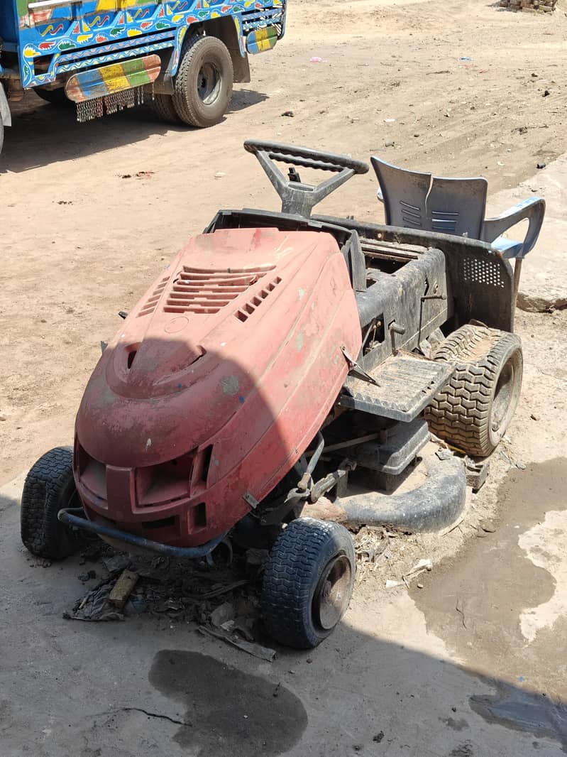 Mini Tractor 0