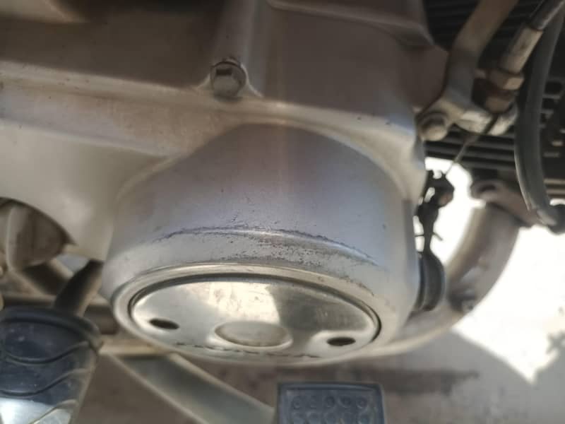 2016 model CD 70 0