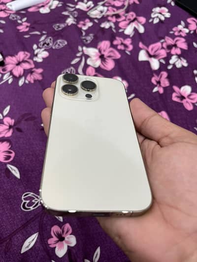 Apple iPhone 14 Pro