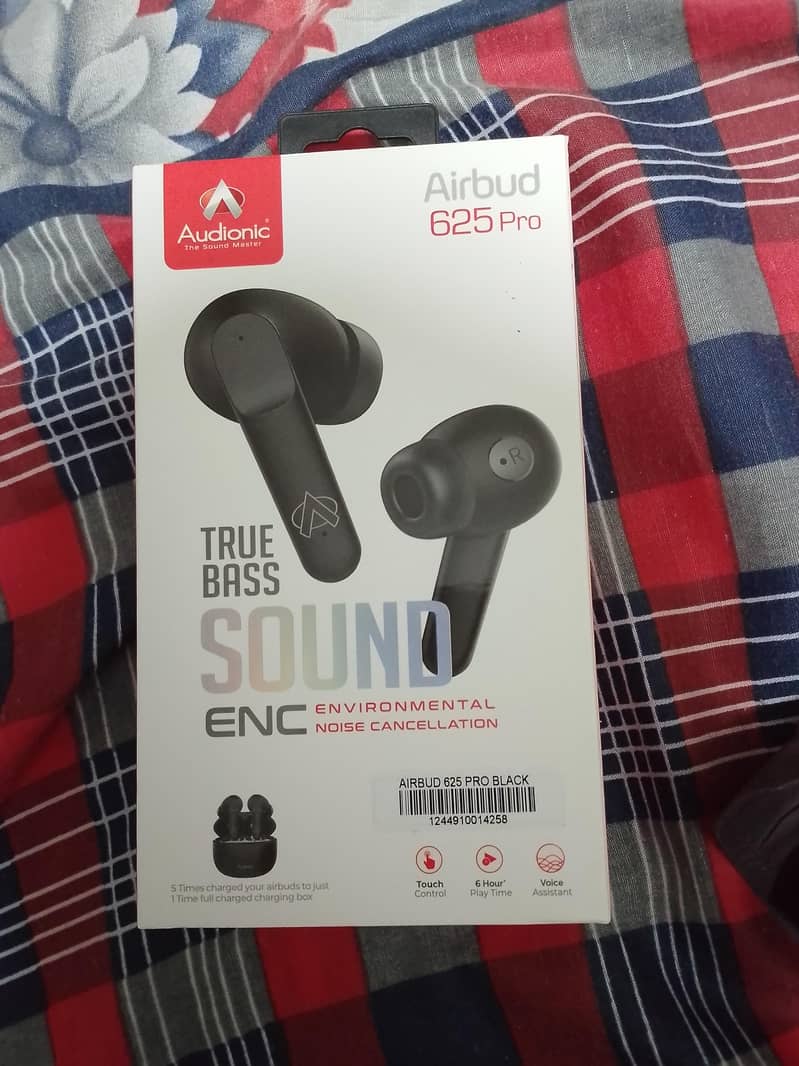 Audionic 625 pro earbuds 1