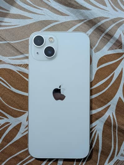 Apple iPhone 13