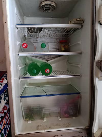 DAWLANCE REFRIGARETOR