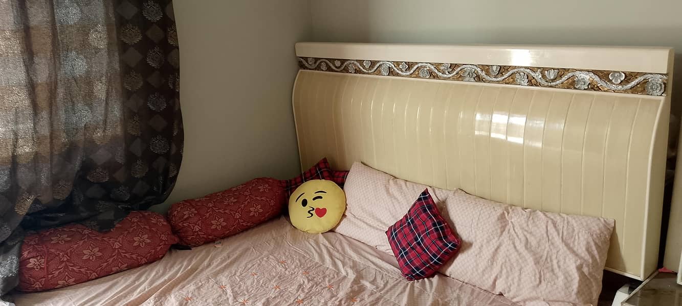 bed. set 3