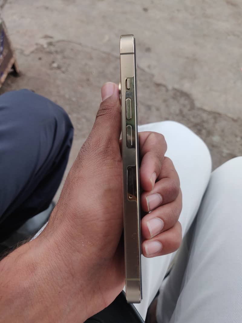 Iphone 13 pro 2