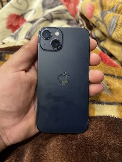 Apple iPhone 13