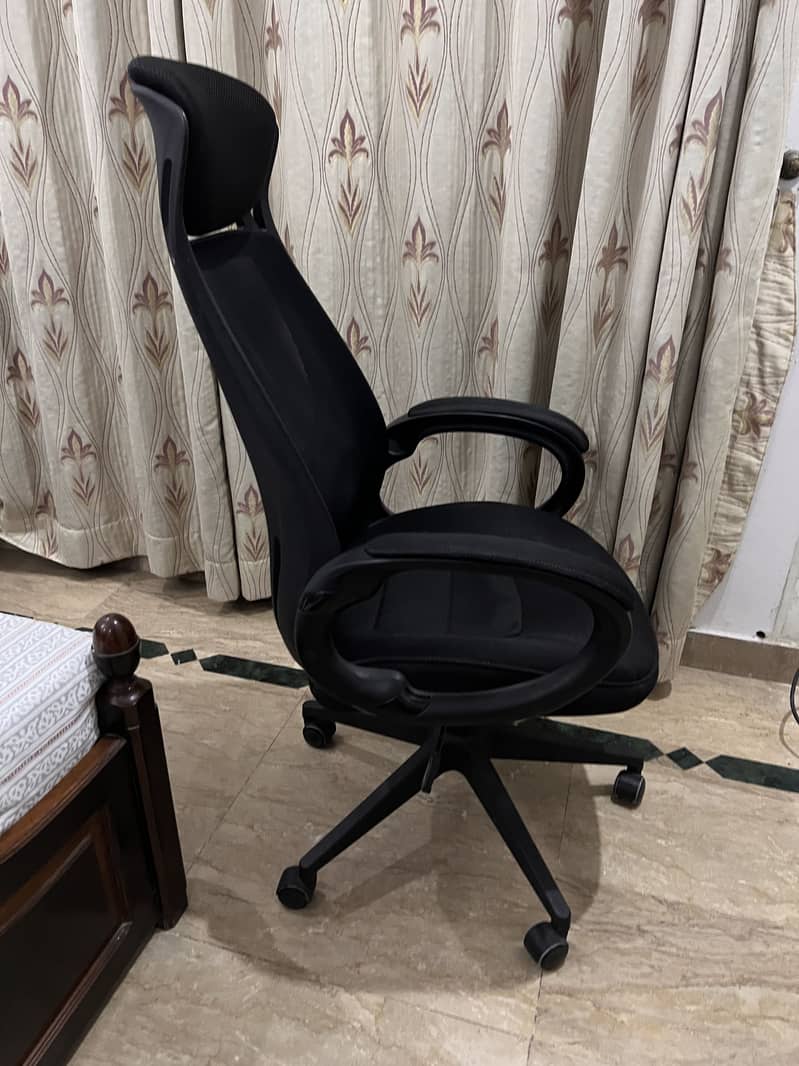 Computer chair 1