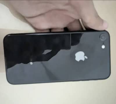 Apple iPhone 8