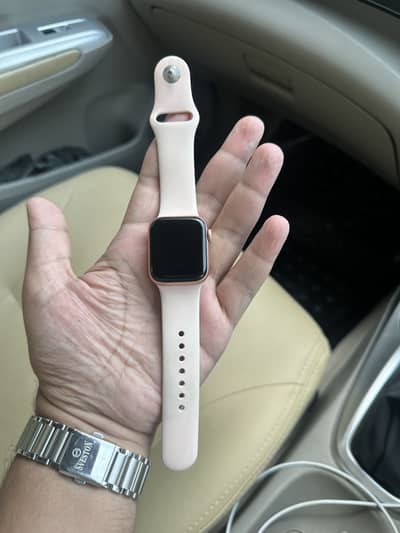 Apple series 5 40 MM