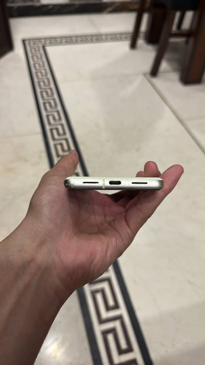 Google Pixel 7 2