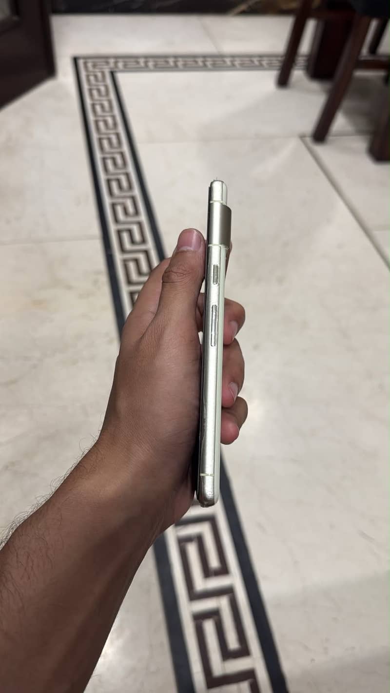 Google Pixel 7 3