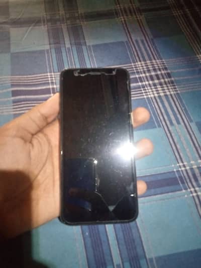 Samsung Mobile J6