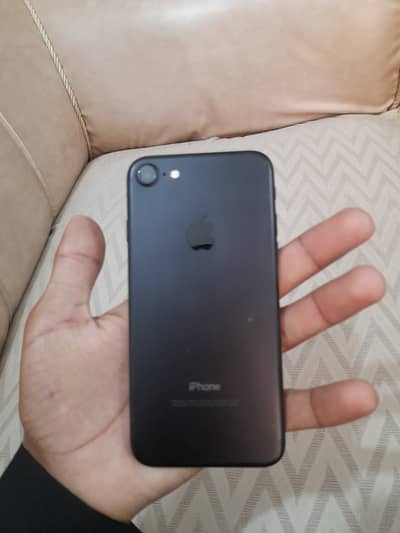 Apple iPhone 7