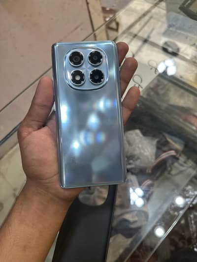 Xiaomi Redmi Note 14 Pro
