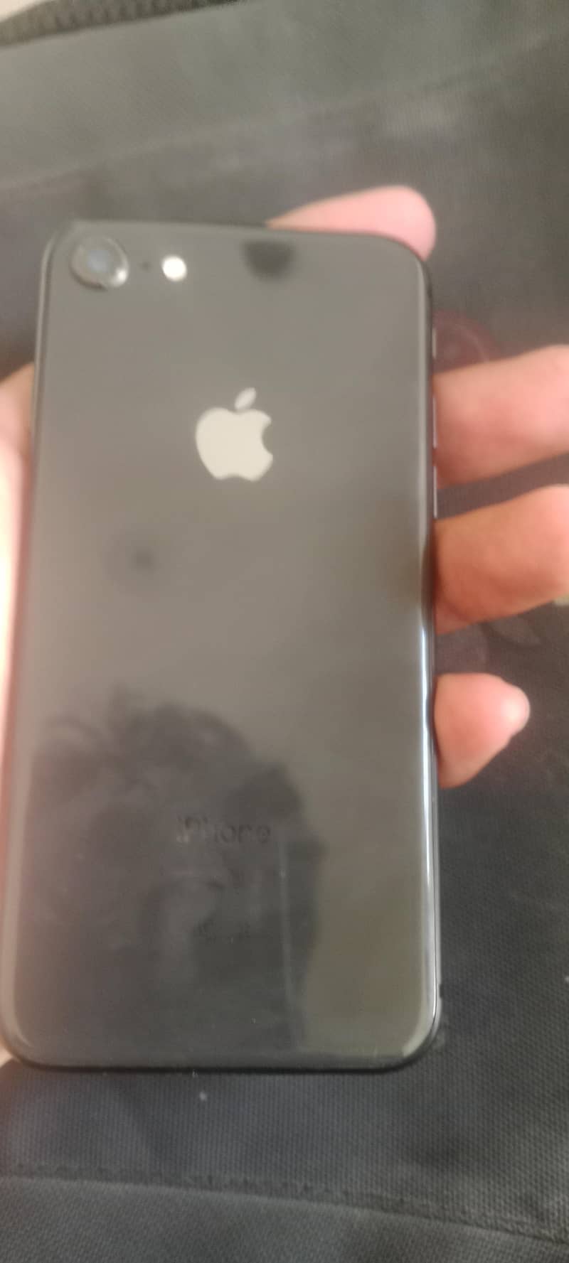 Apple iPhone 8 1