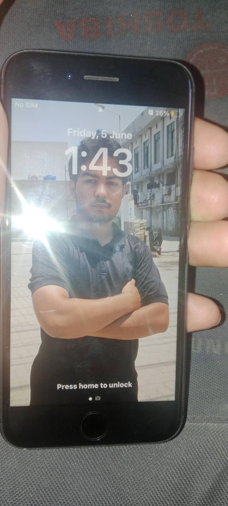 Apple iPhone 8 4