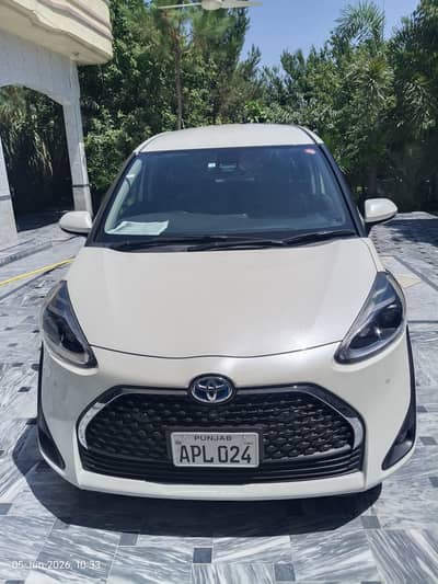 Toyota Sienta 2020