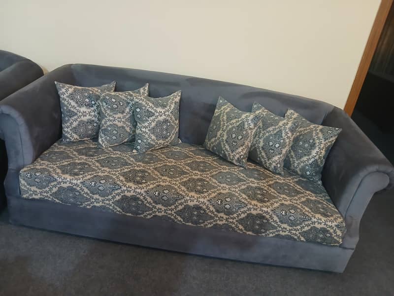 Sofa Set 0