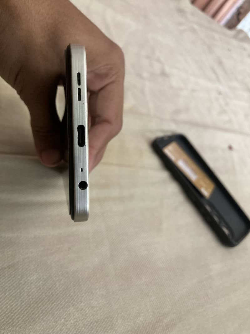 Itel S25 0